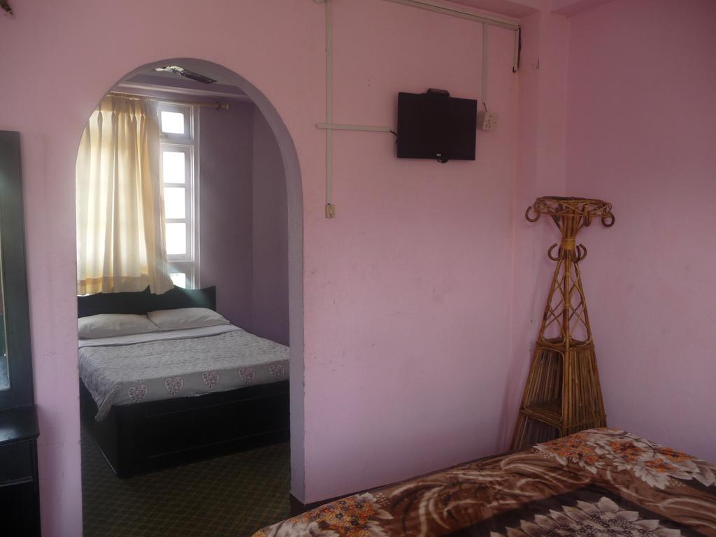 Pashupati Darshan Hotel Katmandu Pokój zdjęcie