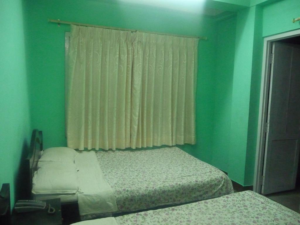 Pashupati Darshan Hotel Katmandu Zewnętrze zdjęcie