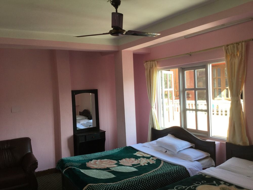 Pashupati Darshan Hotel Katmandu Zewnętrze zdjęcie